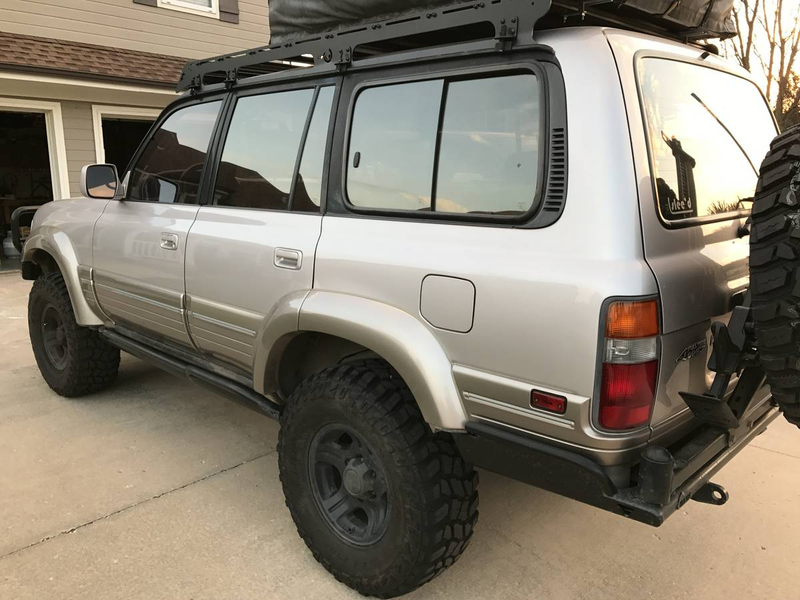 Illustration for article titled For $12,000, Would You Take This 1996 Lexus LX 450 On One Lap Of Luxury?